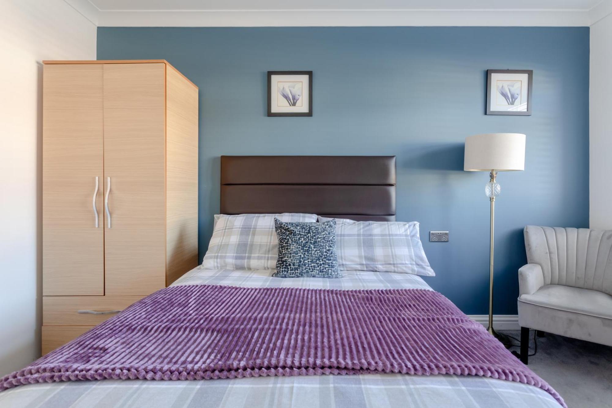 Apple House Wembley Hotel Барнет Екстериор снимка